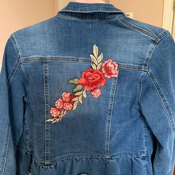 Jackets & Blazers - BOUTIQUE BOUGHT JACKET!!